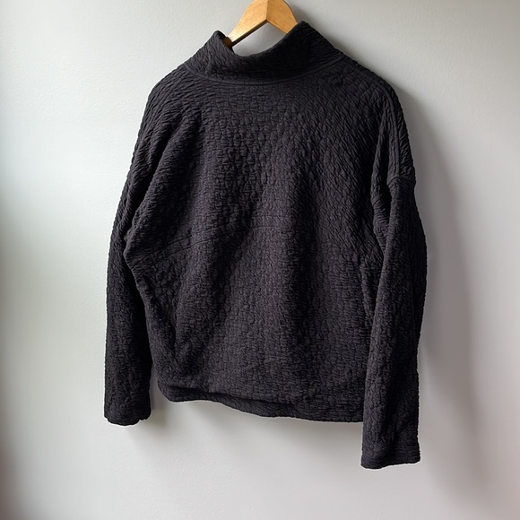 Lululemon Rippled Full Zip Jacket size 8 - Picture 4 of 9